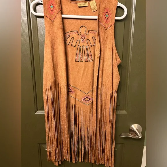 Wrangler Suede Fringe Vest - Picture 1 of 6